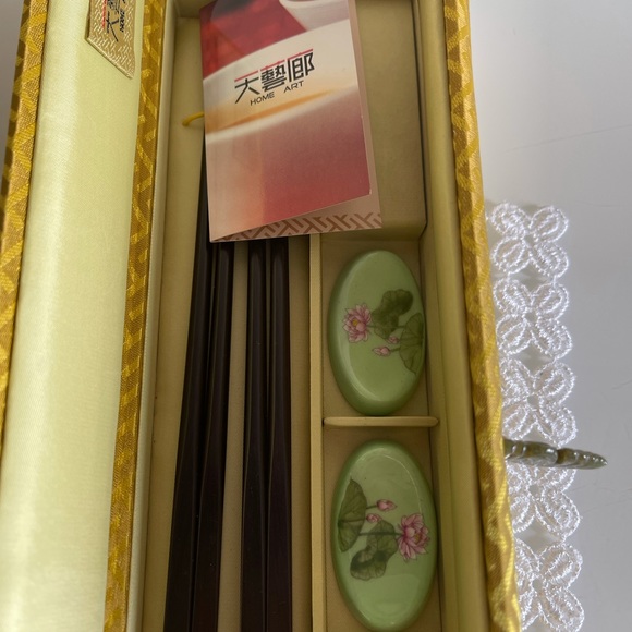 Chopstick Gift Set - Picture 6 of 7